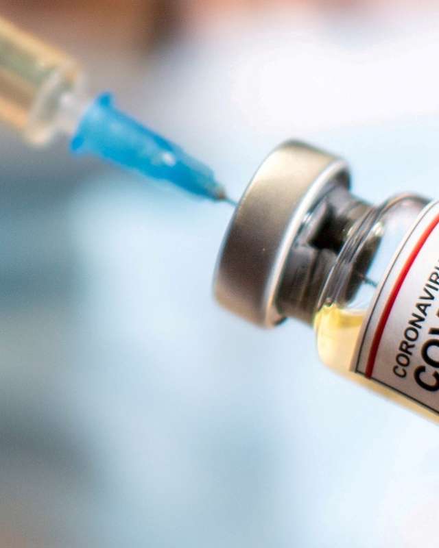 Islamic Ethical Perspectives on Vaccination: The Interplay of Science and Religion in the Age of COVID-19