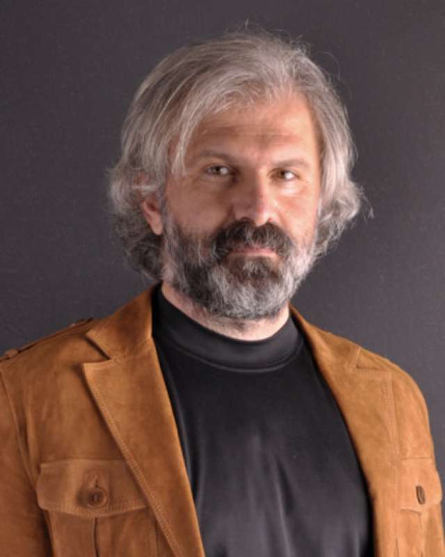 Dr. Cenap ÇAKMAK